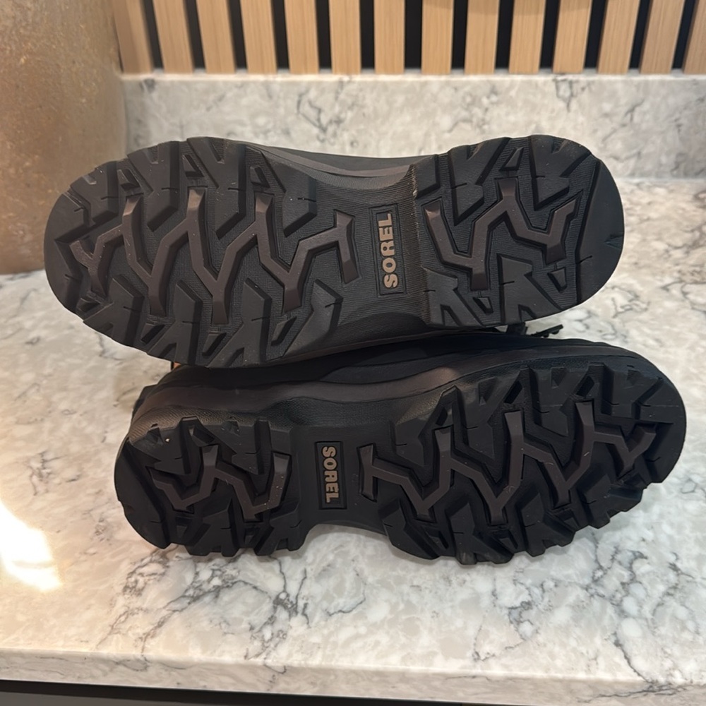 Sorel Men’s Conquest Winter Waterproof Snow Boot - Picture 7 of 7